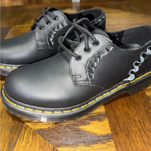 NWT Dr. Martens 1461 women Frill Nappa leather Oxford  size 8 - Picture 2 of 8